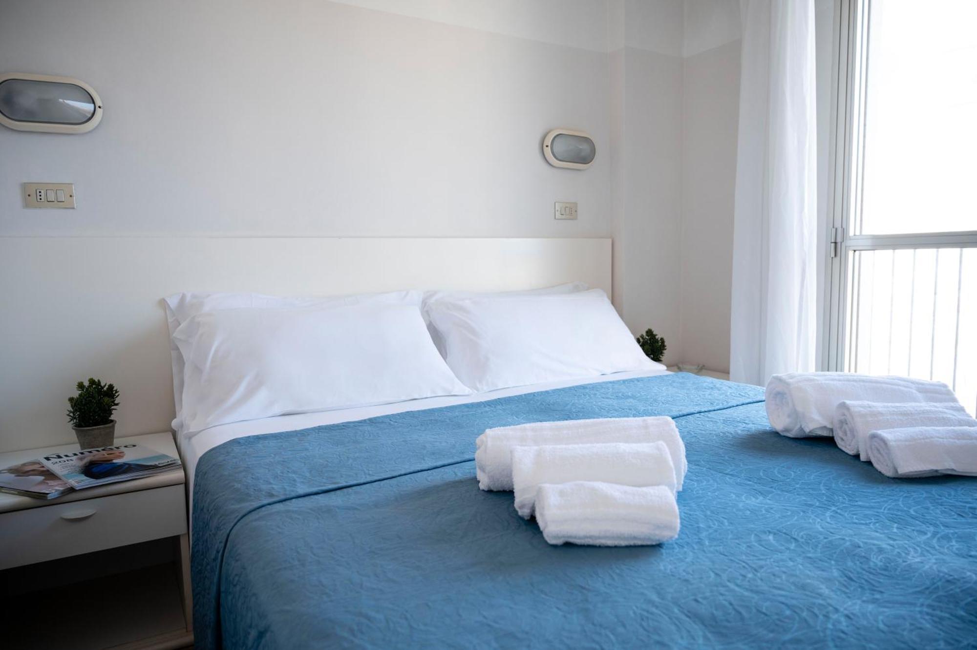 Hotel Selene - Vista Mare リッチョーネ 部屋 写真