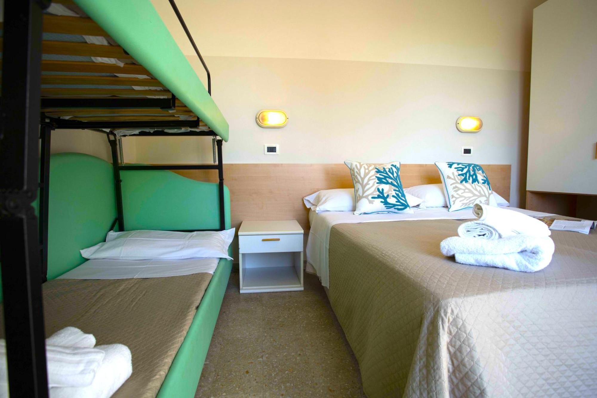 Hotel Selene - Vista Mare リッチョーネ 部屋 写真